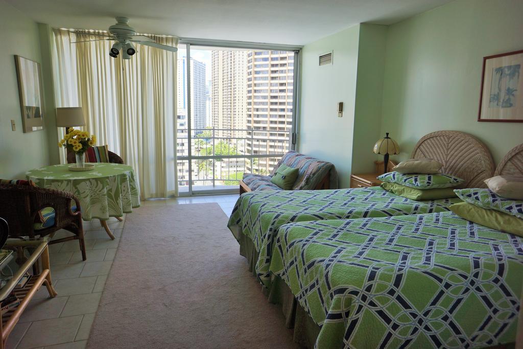 Waikiki Studio At Ilikai Marina - Great Apartment By The Beach Honolulu Room photo